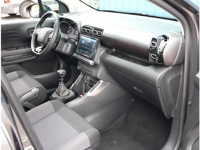 Citroen C3 Aircross 1.2 110PK Max | AppleCarplay/AndroidAuto | Climate Control | Cruise Control | Bluetooth | Navigatie | FULL LED | Keyless | Lederen Stuurwiel | Isofix | Privacy Glass |