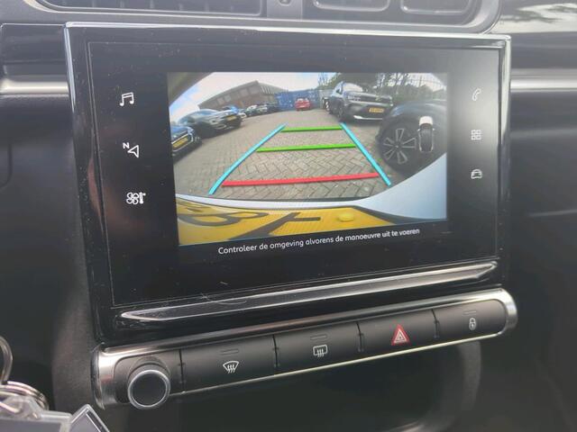 Citroen C3 1.2 PureTech Shine Apple Carplay/Duo-Tone/17"Velgen/Navi/Camera/GEEN AFLEVERKOSTEN