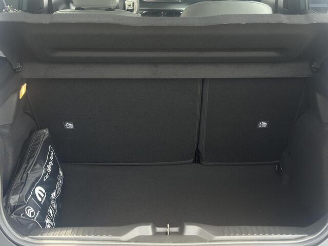 Citroen C3 1.2 Turbo 100pk Max | Comfort Stoelen | Apple Carplay/Android Auto | Parkeercamera/-sensoren | Full LED | DAB | Cruise Control | Climate Control | Draadloze telefoonlader |