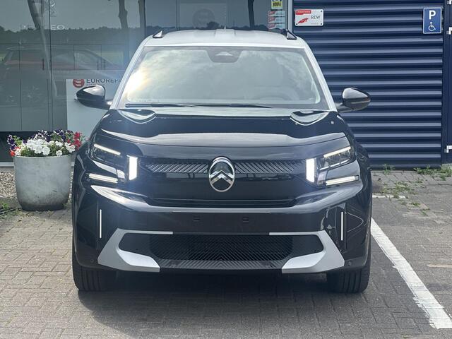 Citroen C3 Ë-C3 Aircross Max 113pk Comfort Range 44 kWh | Comfort Stoelen | Apple Carplay/Android Auto | Parkeercamera/-sensoren | Full LED | DAB | Cruise Control | Climate Control | Draadloze telefoonlader |