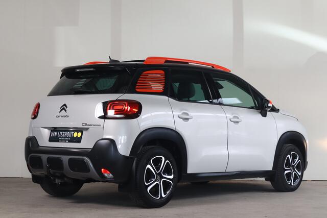 Citroen C3 Aircross 1.2 PureTech Business Pano-Dak I Camera I Stoelverwarming