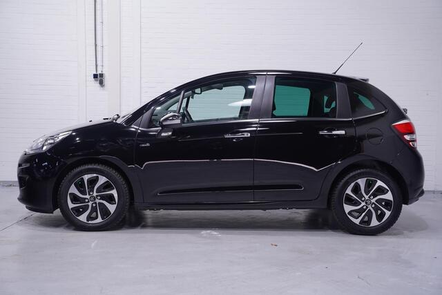 Citroen C3 1.2 PureTech Exclusive Automaat Private glas Trekhaak Cruise controle Chrome-pakket Clima PDC