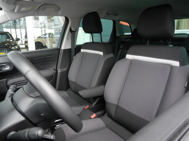 Citroen C3 Aircross 1.2 PureTech Shine 130PK | Automaat | Climate & Cruise Control | Stoelverwarming | Parkeersensoren achter | Regensensor | Apple Car Play/Android Auto