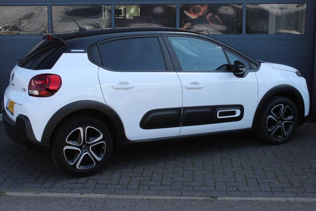 Citroen C3 1.2 PureTech Feel Nieuwe Distributie! Climatecontrol, Navi, DAB, Carplay, Lichtsensor,Regensensor