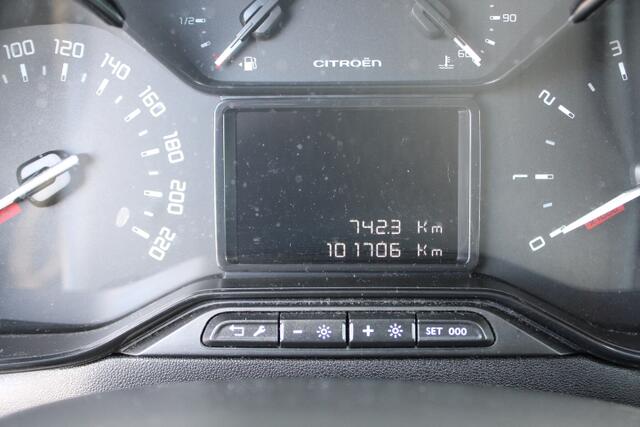 Citroen C3 1.2 PureTech Feel Nieuwe Distributie! Climatecontrol, Navi, DAB, Carplay, Lichtsensor,Regensensor