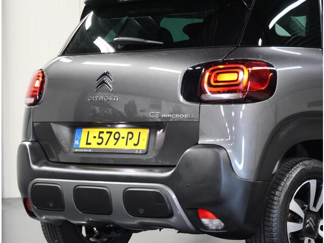 Citroen C3 Aircross 1.2 110PK Shine | AppleCarplay/AndroidAuto | Armsteun | Navigatie | Climate Control | Cruise Control | Bluetooth | LED Dagrijverlichting | Lederen Stuurwiel | Isofix | Privacy Glass |