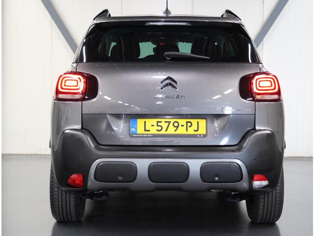 Citroen C3 Aircross 1.2 110PK Shine | AppleCarplay/AndroidAuto | Armsteun | Navigatie | Climate Control | Cruise Control | Bluetooth | LED Dagrijverlichting | Lederen Stuurwiel | Isofix | Privacy Glass |