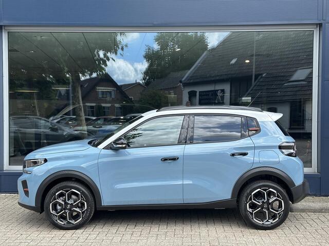 Citroen C3 1.2 Turbo 100 PK Max | Nieuwste Model | Navigatie | Parkeer Camera + Sensoren achterzijde | Lichtmetalen Velgen| Hoge zitpositie | LED Verlichting | Contrastkleur Dak | Climate control | Cruise control | DAB+ Radio |