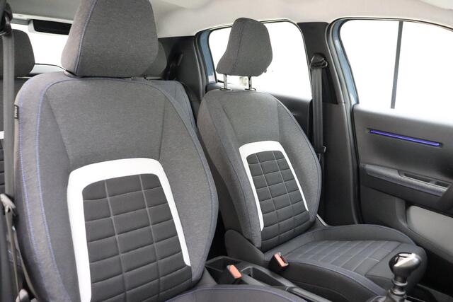 Citroen C3 1.2 Turbo 100PK Plus | Achteruit Rijcamera | Regensensor | Parkeer Sensoren Achter | Draadloze Apple Carplay & Android Auto | DAB+ | Airco |