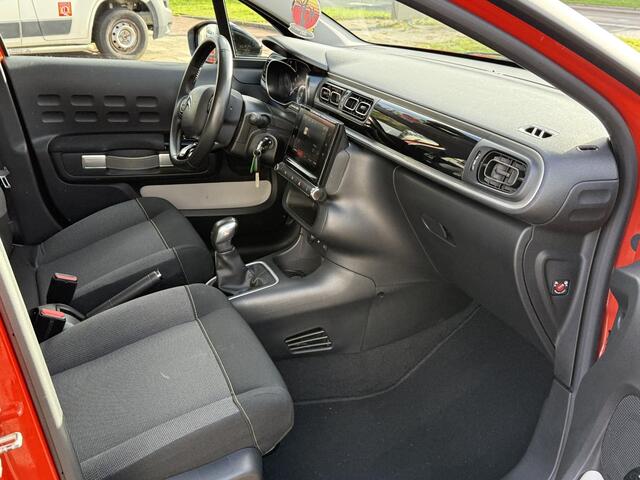 Citroen C3 1.2 PureTech Shine Camera/Velgen/Duo-Tone/Apple CAR Play/GEEN AFLEVERKOSTEN