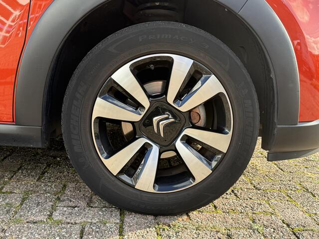 Citroen C3 1.2 PureTech Shine Camera/Velgen/Duo-Tone/Apple CAR Play/GEEN AFLEVERKOSTEN