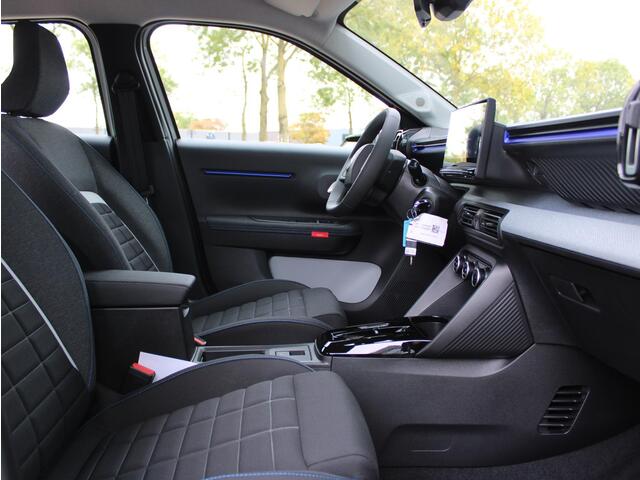 Citroen C3 Ë-C3 Plus 113pk 44 kWh VOORRAAD KORTING