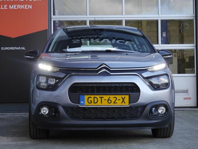 Citroen C3 1.2 PureTech Plus | Lage km.stand | Climate control | Cruise control | Navigatie | Parkeersensoren achter | Led | Regensensor