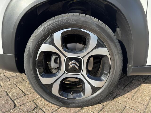 Citroen C3 Aircross 1.2 PureTech S&S Shine Half Leder | Stoelverwarming | Schuif- / Panodak | Grip Control