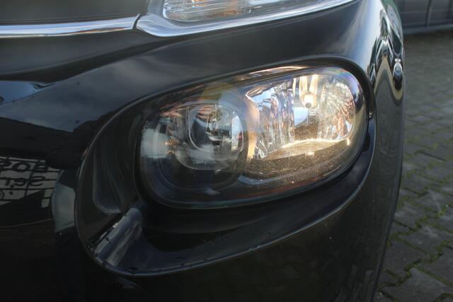 Citroen C3 1.2 PureTech S&S Shine | Incl. 12 maanden garantie | Trekhaak | Parkeersensoren | Achteruitrijcamera | Apple carplay/Android auto | Airco | Cruise control | Bluetooth | Climate control | Lichtmetalen velgen | Navigatie