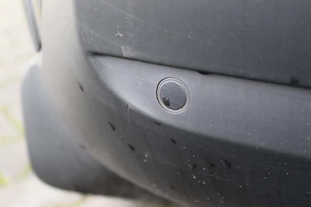 Citroen C3 1.2 PureTech S&S Shine | Incl. 12 maanden garantie | Trekhaak | Parkeersensoren | Achteruitrijcamera | Apple carplay/Android auto | Airco | Cruise control | Bluetooth | Climate control | Lichtmetalen velgen | Navigatie