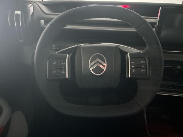 Citroen C3 Ë-C3 Max 44 kWh | Wit dak | Winterpakket | vanuit voorraad Rijklaar | Dealerprijs ¤ 29.400,00 , dus 10% korting