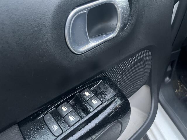 Citroen C3 1.5 BlueHDi automatisch Park Camera 2020