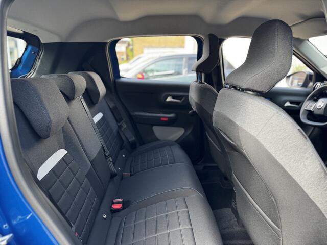 Citroen C3 1.2 Turbo 100 Plus Carplay/Android Auto | 2-Tone | Parkeersensoren