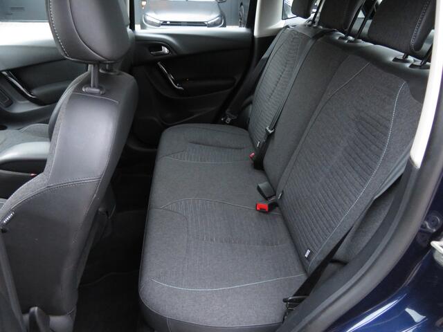 Citroen C3 1.0 PureTech Collection Airco Cr-Control Nw APK