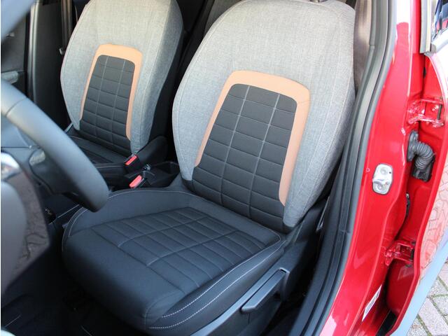 Citroen C3 Aircross 1.2 Turbo 100pk Plus | Camera / Climate / Cruise