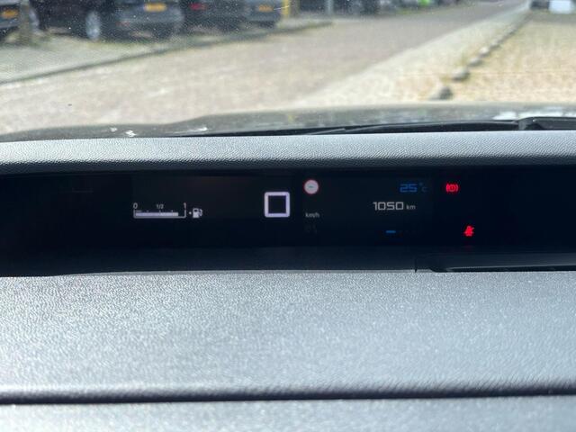 Citroen C3 Max 1.2 Turbo 100pk | TWO-TONE | NAVI | CAMERA | PARKEERHULP | APPLE CARPLAY/ANDROID AUTO | CLIMA | CRUISE CONTROL | DAB+