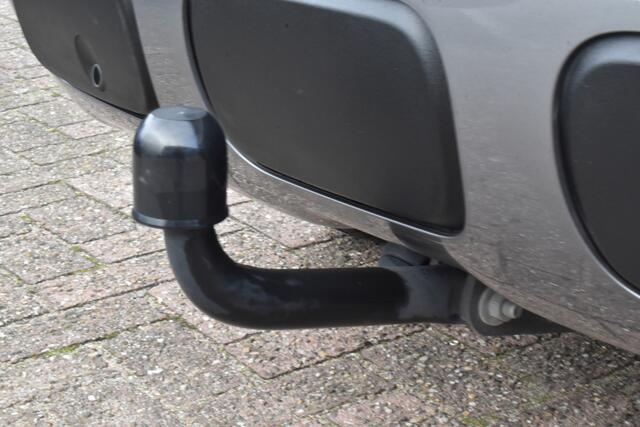 Citroen C3 Aircross PureTech 110 EAT6 Shine Navi | Trekhaak | Airco | Camera achter |