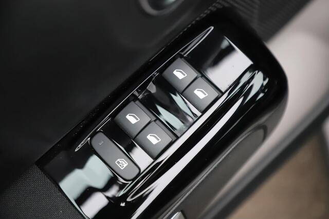 Citroen C3 1.2 PureTech Feel Navigatie Carplay Android Climate Cruise Control Rijstrooksensor Parkeersensor