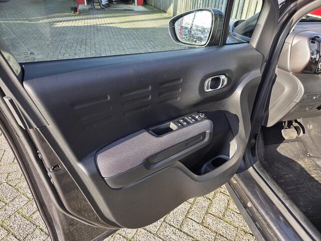 Citroen C3 Aircross 1.2 PureTech Plus 16"/Stoelverwarming/PDC/Apple Carplay & Android Auto/Climate/Cruise