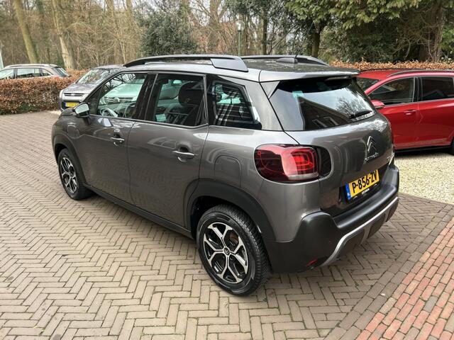 Citroen C3 Aircross 1.2 110pk Shine Navi, Carplay, LMV, Stoelverw.