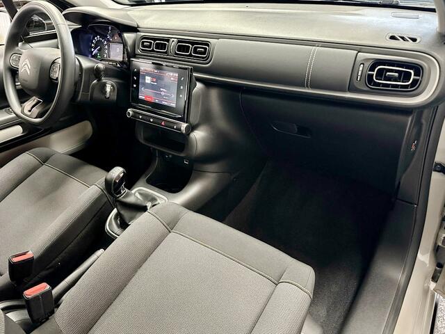 Citroen C3 1.2 83 PK C-SERIES 15 STUKS OP VOORRAAD APPLE CARPLAY ANDROID AUTO PARKEERSENSOREN CRUISE CONTROL AUTOMATISCHE AIRCO 16 INCH VELGEN ZEER MOOI !!!