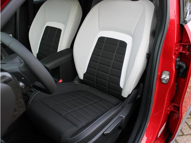 Citroen C3 HYBRID 110 PLUS VOORRAAD KORTING