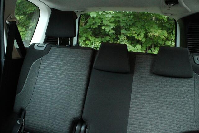 Citroen C3 PICASSO 1.2 PureTech Tendance cruise airco parkeersensoren achter navigatie enz.