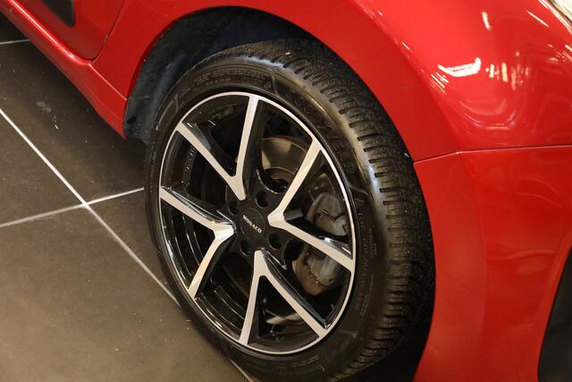 Citroen C3 PICASSO PT 110 Feel Edition Trekhaak | Climate Control | Sensoren