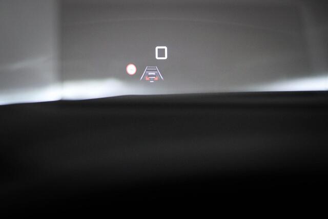 Citroen C4 X 1.2 Puretech Max | WINTER / SOUND / TECHNO- PACK | PANORAMADAK | MASSAGE | 360 CAMERA