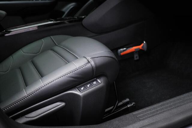 Citroen C4 X 1.2 Puretech Max | WINTER / SOUND / TECHNO- PACK | PANORAMADAK | MASSAGE | 360 CAMERA