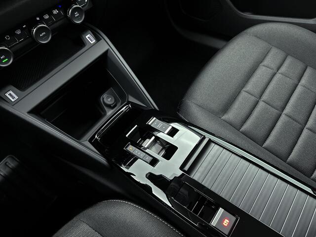 Citroen C4 Hybrid 136PK Automaat Business Private Lease ¤ 489,- pm - 48mnd - 10.000km