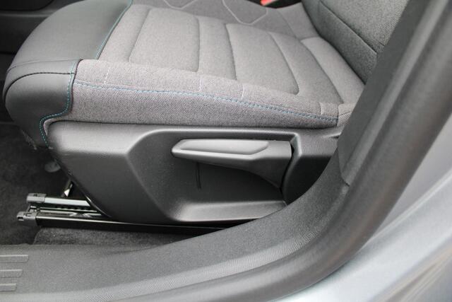 Citroen C4 1.2 Puretech 130 You Cruise/Climate control, Camera, Apple carplay/Android, Radio/DAB,