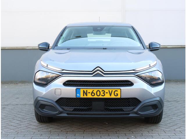 Citroen C4 1.2 100PK Live | AppleCarplay/Android Auto | Licht metalen velgen | Airco | Cruise Control | Isofix | LED Verlichting |
