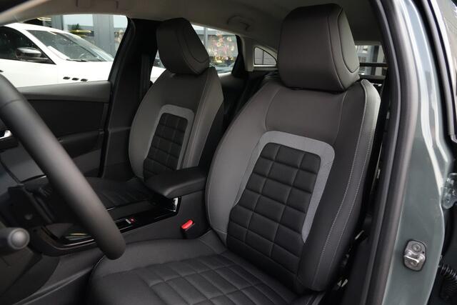 Citroen C4 1.2 Hybrid 145pk Plus Navigatie/Climate/360Camera