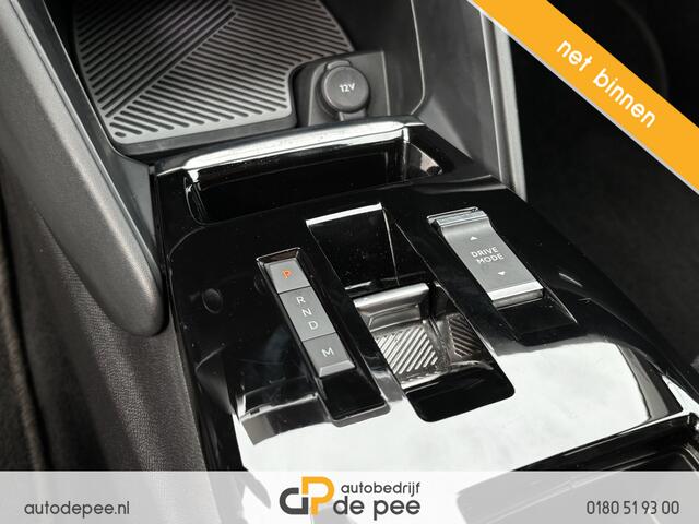 Citroen C4 1.2 Puretech Shine GARANTIE/CARPLAY/CAMERA/AIRCO/CRUISE/LM.VELGEN rijklaarprijs!