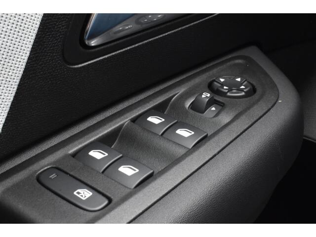 Citroen C4 Hybrid 136 DSC-6 Max Leder | Navi | Camera V+A | 8 jaar Citroen We Care garantie |