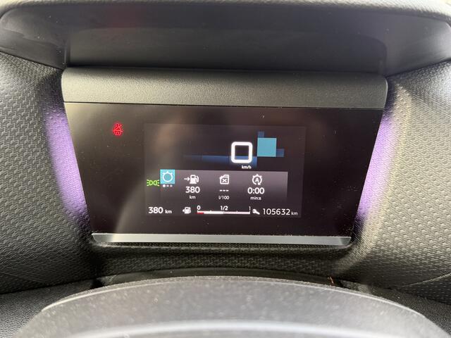 Citroen C4 1.2 Puretech Shine | Achteruitrijcamera | Head-up display | Navigatie