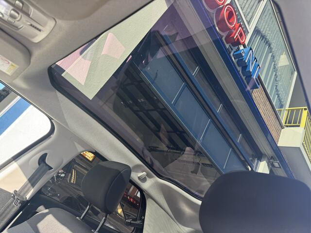 Citroen C4 CACTUS 1.2 PureTech One-Tone PANO/NAVI/CAMERA