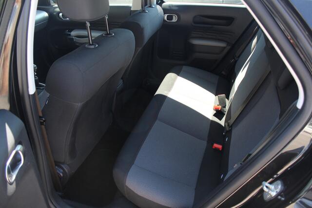 Citroen C4 CACTUS 1.2 PureTech Business | incl. 12 maanden garantie | Trekhaak | Dab+ | Navigatie | Cruise control | Airco | Isofix | Apple carplay | Parkeersensoren | Recent distributieriem vervangen |