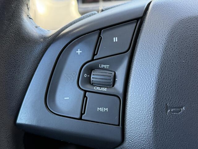 Citroen C4 CACTUS BWJ 11-2017 | 1.2 PT 82PK Shine | CLIMA | CAMERA | NAVI | CRUISE |