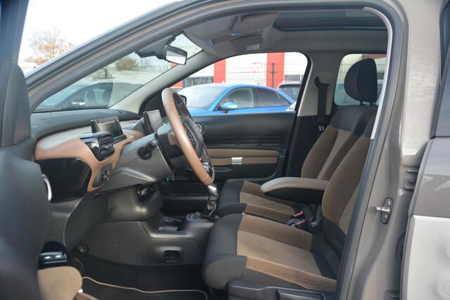 Citroen C4 CACTUS 1.2 PureTech Shine | Navigatie | Cruise-control | Pano | Clima | NL auto!! |