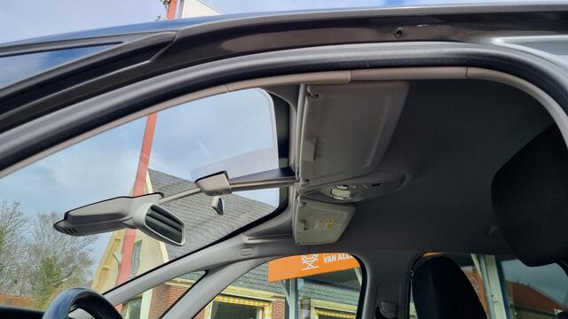 Citroen C4 PICASSO 1.2 PureTech Selection Cruise en Climatcontrol Navigatie