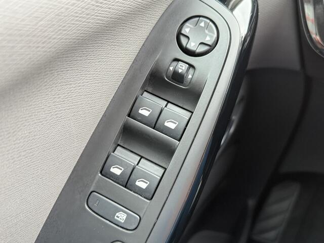 Citroen C4 PICASSO BWJ 2018 1.2 PureTech 131 PK Business APPLE CARPLAY / ANDROID AUTO / NAVI / CLIMA / CRUISE / KEYLESS / PDC / LMV