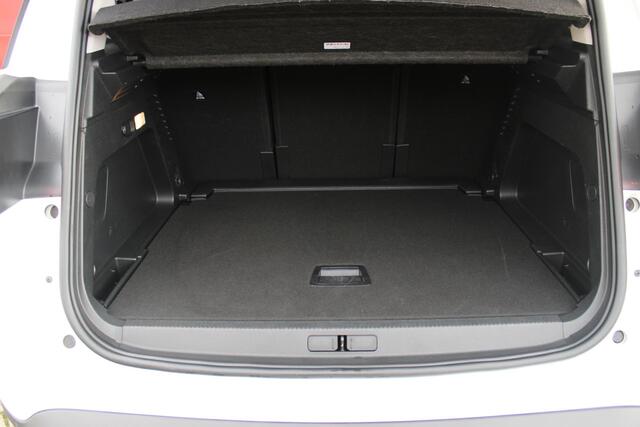 Citroen C5 Aircross 1.2 130PK AUTOMAAT SHINE | NAVIGATIE | 18" LICHTMETALEN VELGEN | PARKEERSENSOREN VOOR EN ACHTER | ACHTERUIRIJ CAMERA | CLIMATE CONTROL | APPLE CARPLAY/ANDROID AUTO | ADAPTIVE CRUISE CONTROL | DAB+ RADIO | KEYLESS ENTRY/START |